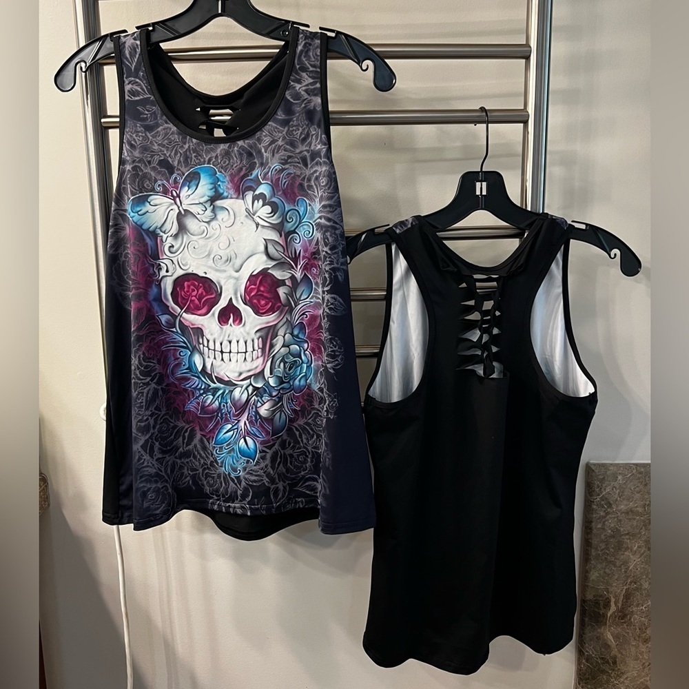 3/$30 NWOT Stretchy “Butterfly Skull” Tanktop…Size S/M & L/XL